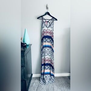 eighty six Flowy Strappy Dress Size M